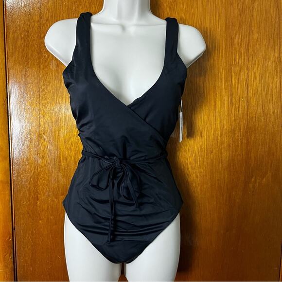 Andie Belted One Piece Swimsuit Medium New With Tags! “The Belmar” Beach Pool - Picture 2 of 8